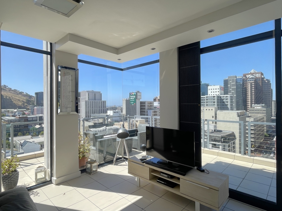 2 Bedroom Property for Sale in Cape Town City Centre Western Cape